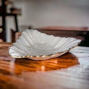 Lenox Triad Collection Ivory 24 Carat Gold Trimmed Leaf Print Candy Nut Dish